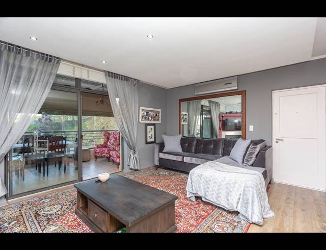 2 BEDROOM APARTMENT SOLD IN TYGER WATERFRONT
